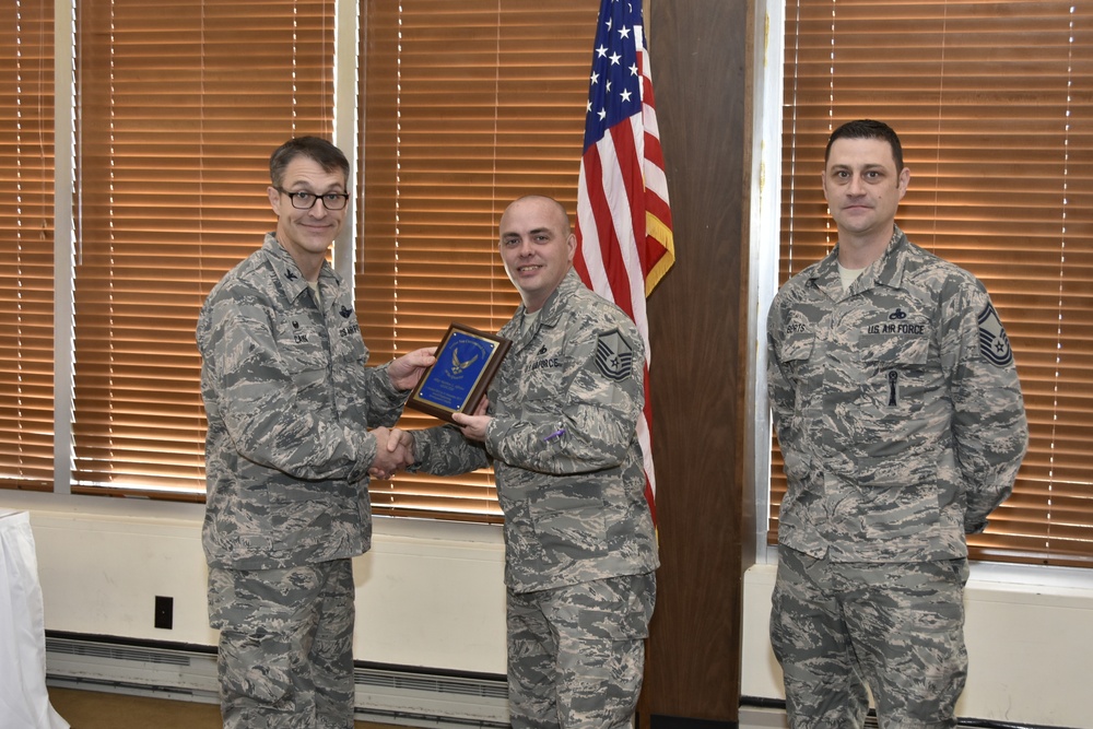 2017 4th Quarter Air Force Excellence Awards Presentation