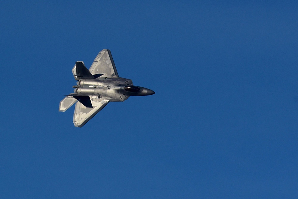 F-22 Raptor performs over SJAFB