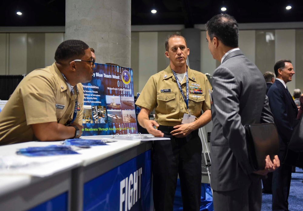 10th Fleet Sailors Participate