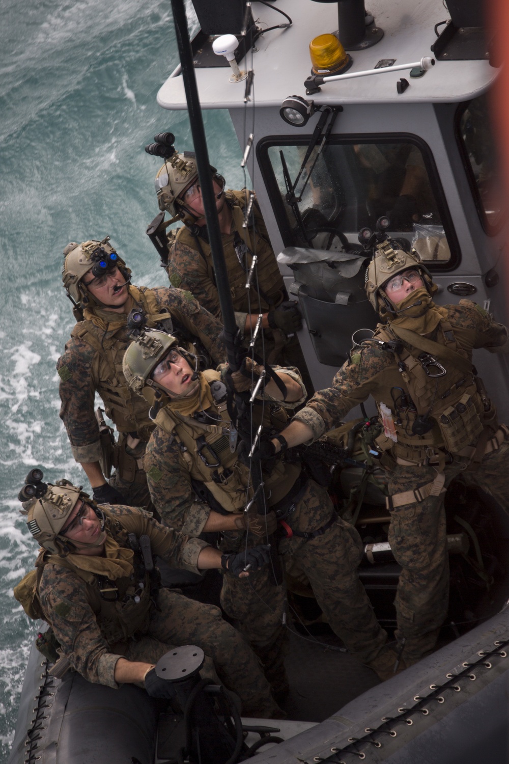 Force Recon conducts first raid of VBSS in Guam