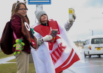 Foster Girl Scouts promote cookie sales through 5 km run