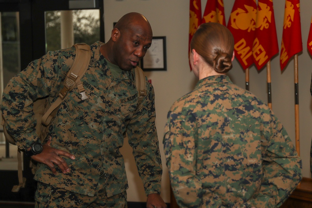 Sgt.Maj. of the Marine Corps visits the 8th MCD