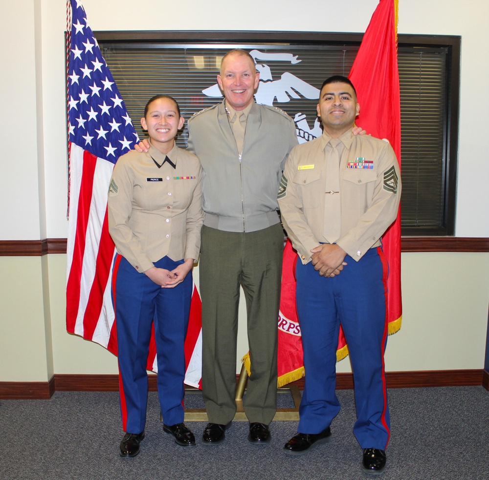 Recruiting Station San Antonio Marines Receive Coin from COMMARFORCOM