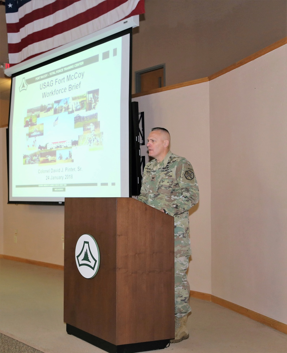 Garrison commander highlights installation’s way ahead to Fort McCoy workforce during annual briefing