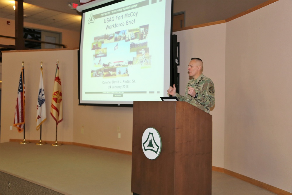 Garrison commander highlights installation’s way ahead to Fort McCoy workforce during annual briefing