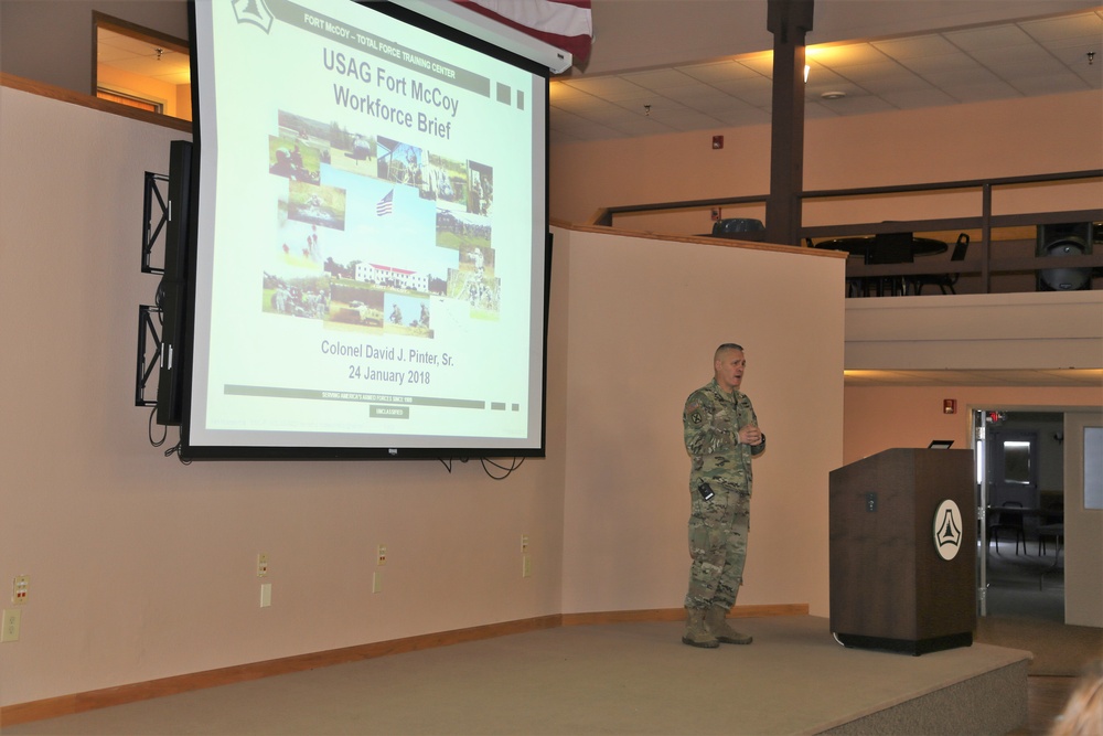 Garrison commander highlights installation’s way ahead to Fort McCoy workforce during annual briefing