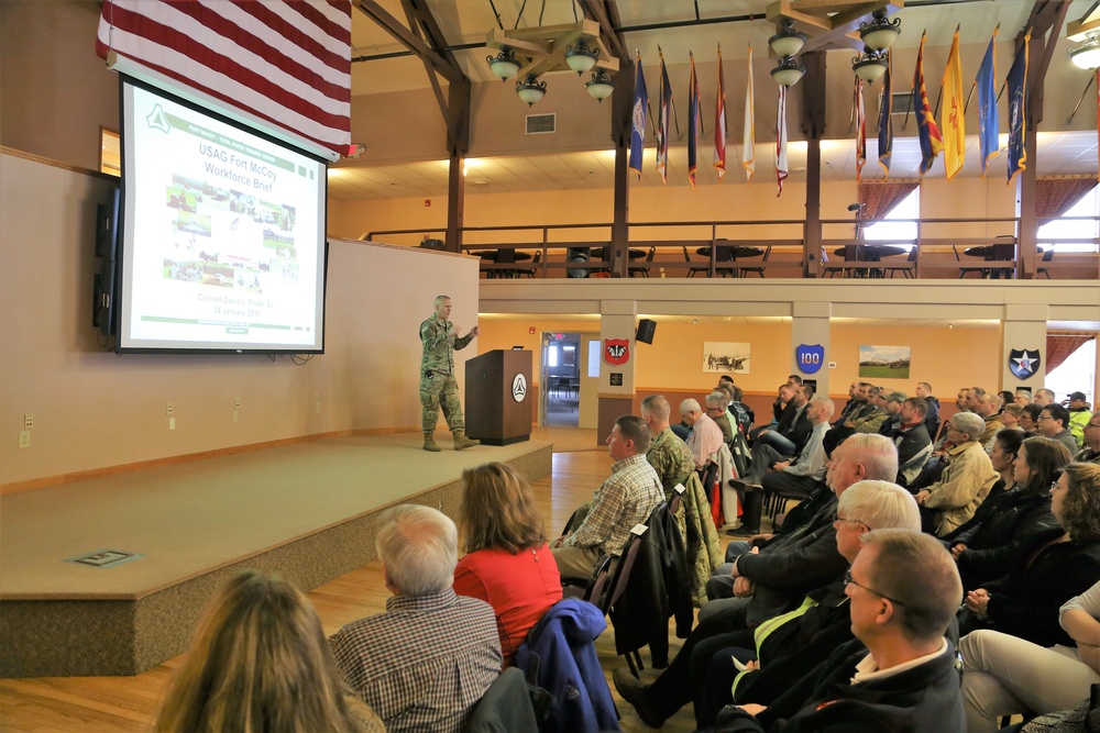 Garrison commander highlights installation’s way ahead to Fort McCoy workforce during annual briefing