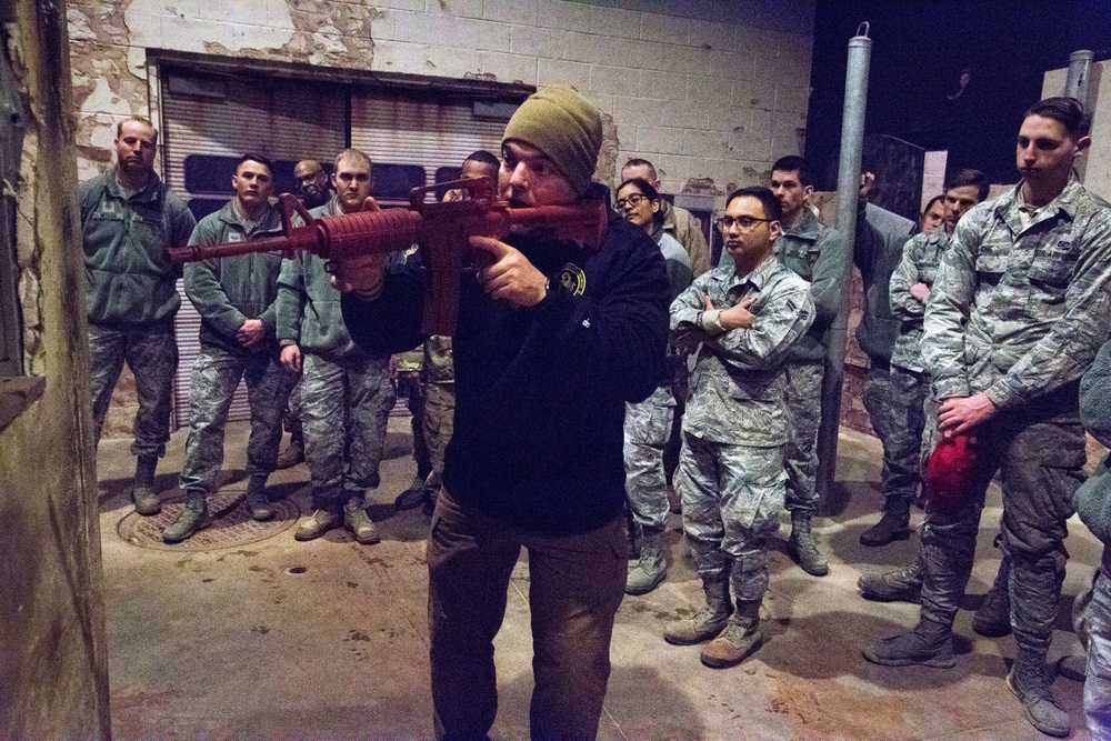 Airmen train in urban maneuver tactics at JT2DC