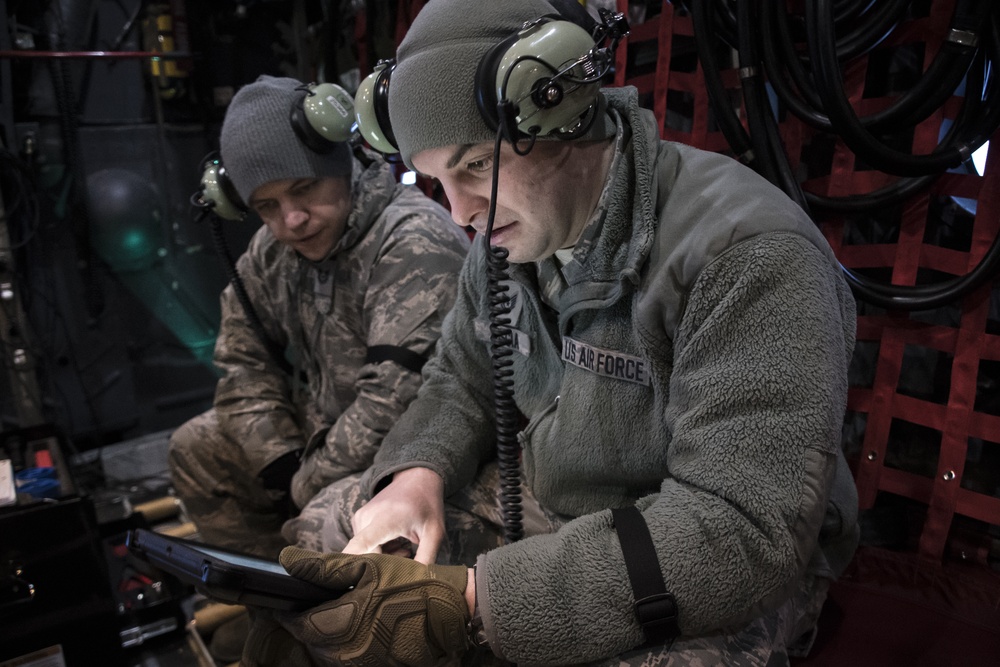 Ohio Air Guard maintainers brave the storm