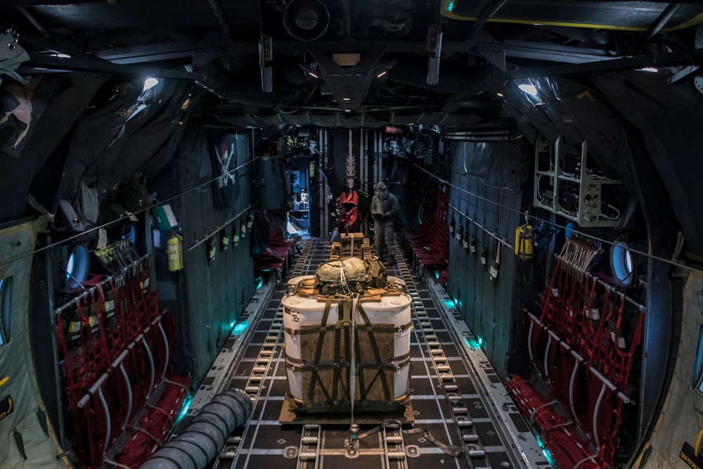 Ohio Air Guard maintainers brave the storm