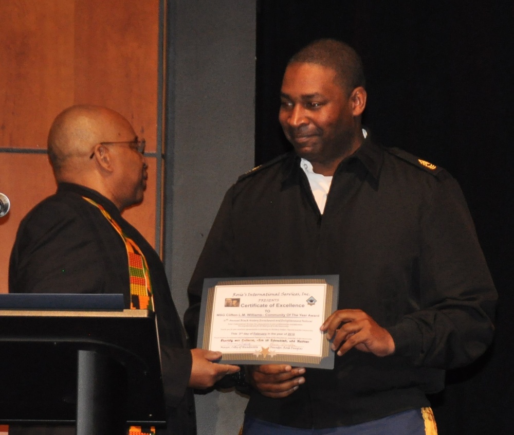 MSGT Williams Receives Award