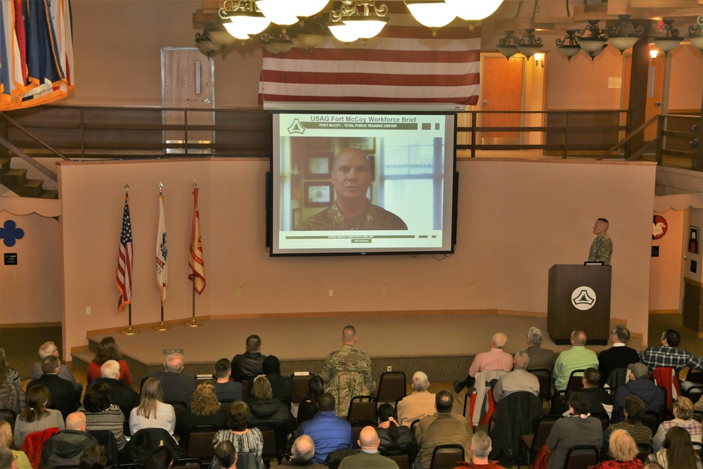 Garrison commander highlights installation’s way ahead to Fort McCoy workforce during annual briefing