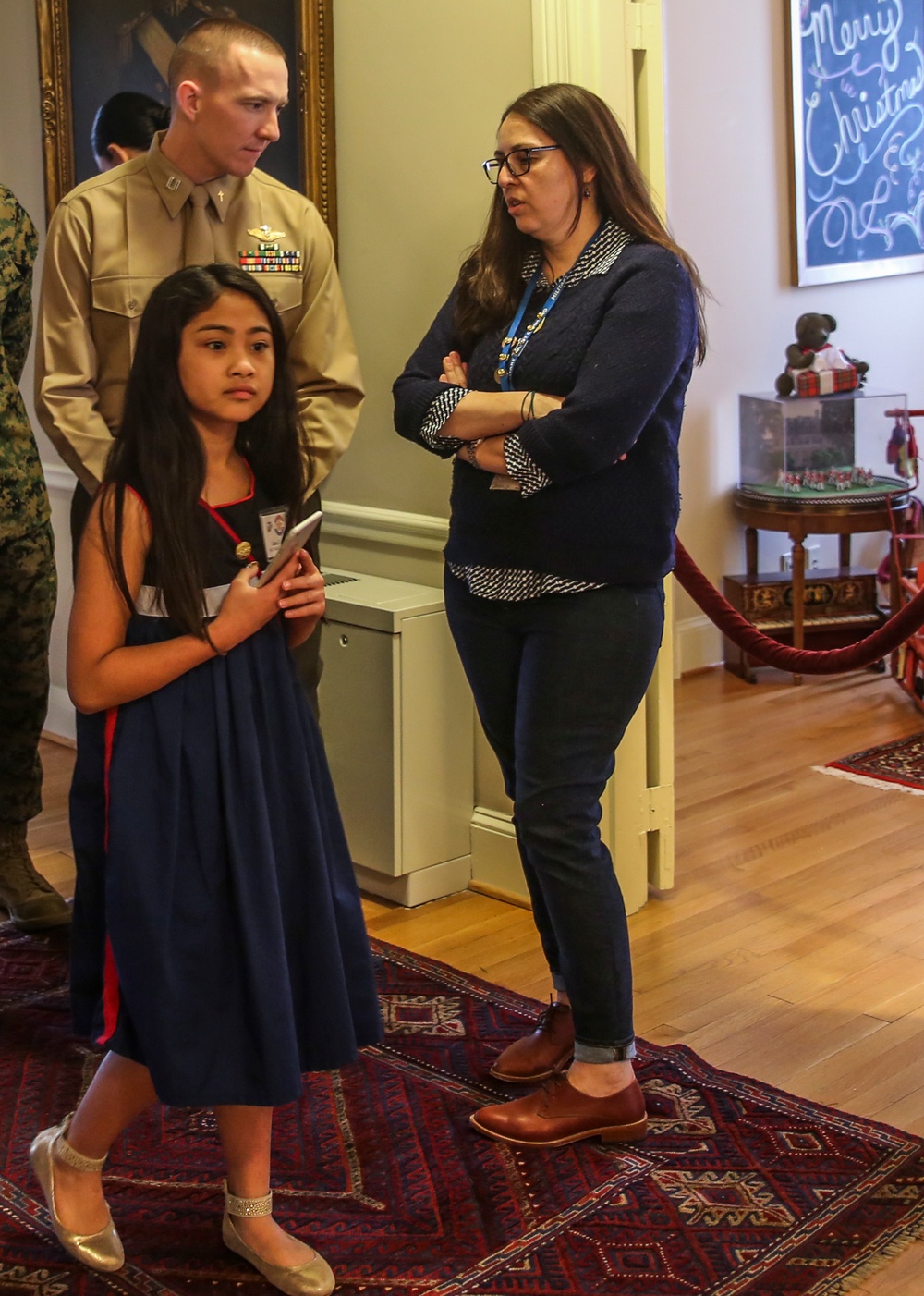Gold Star Families Visit the Home of the Commandants