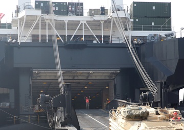 Military Sealift Command’s USNS Pililaau Delivers Cobra Gold 18 Essentials