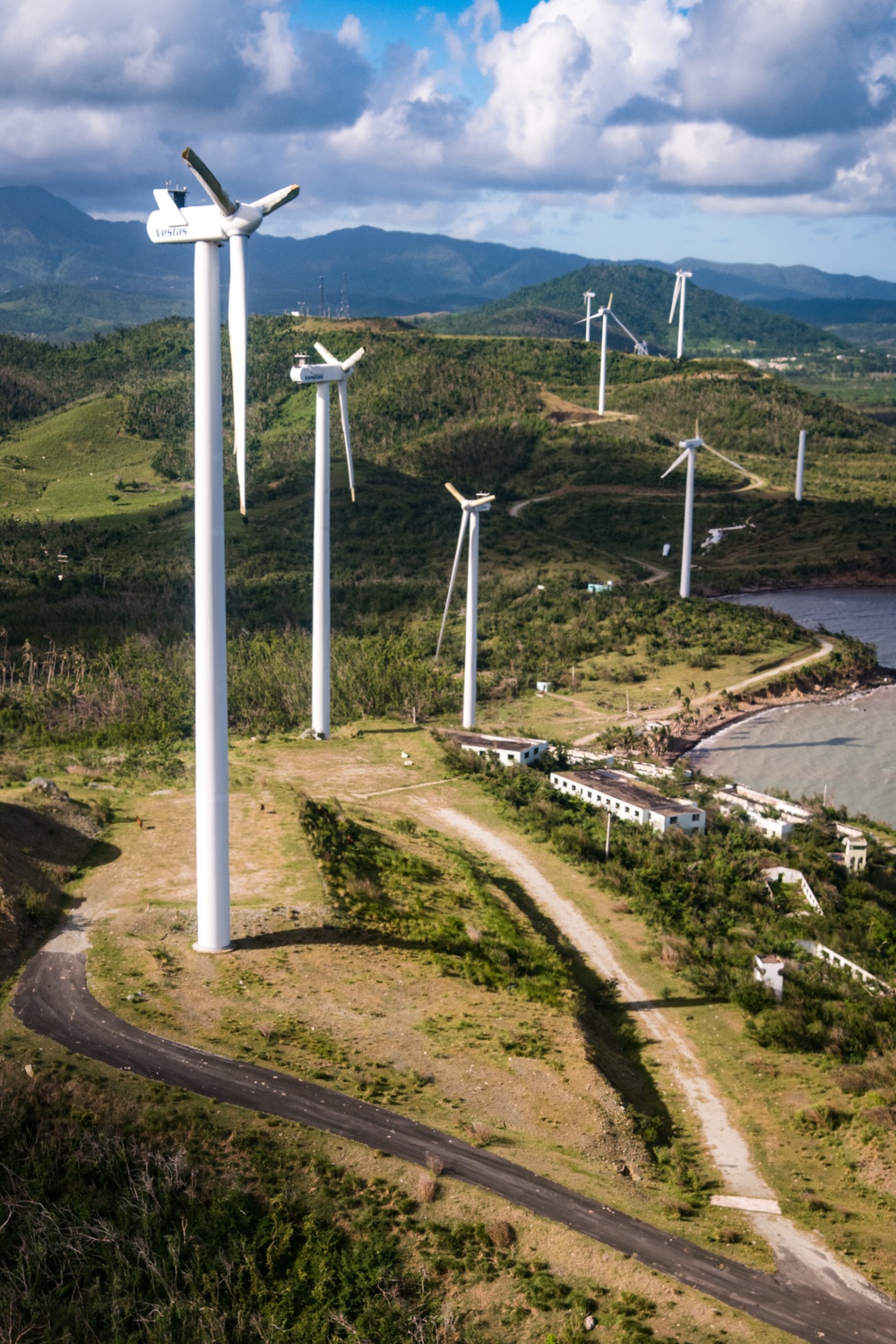 Congressional Delegation Takes Aerial Tour Of Puerto Rico