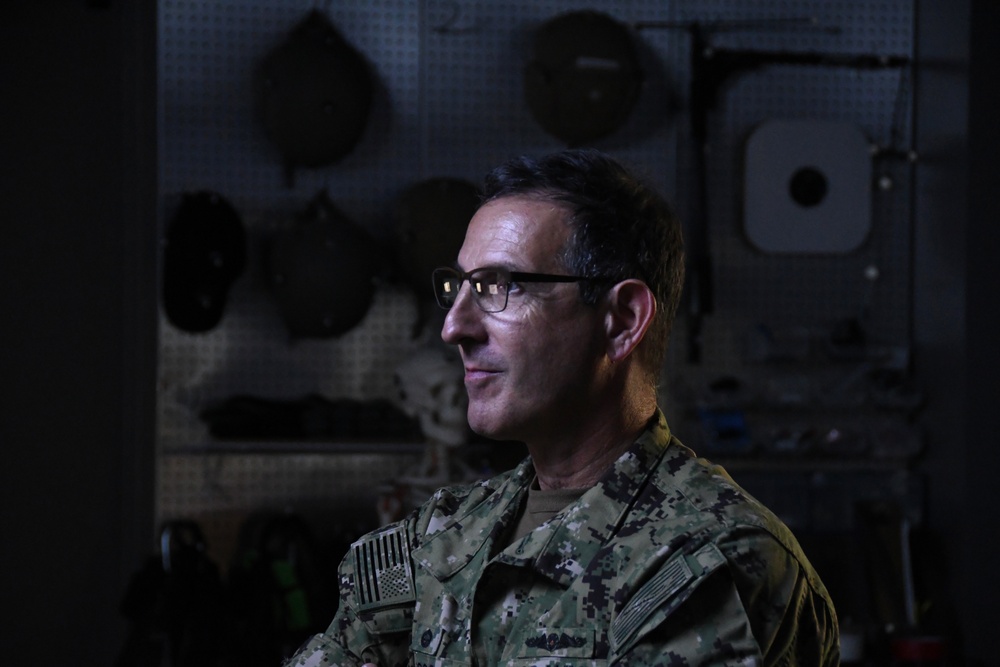 NHRC Discusses Research and Readiness with NMCSD CO