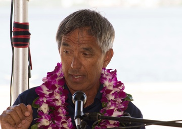 Hōkūleʻa Makes Historic First Sail into Pearl Harbor