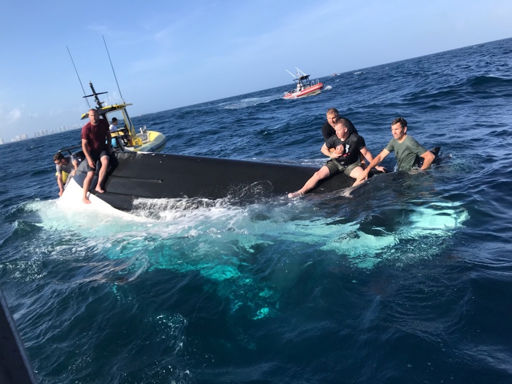 Coast Guard rescues 5 boaters 3 miles east of Lake Worth Inlet