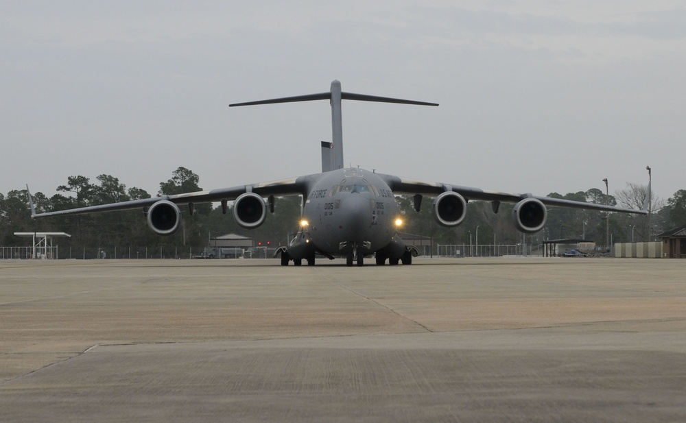 105th Airlift Wing  Arrives at Patriot South 2018