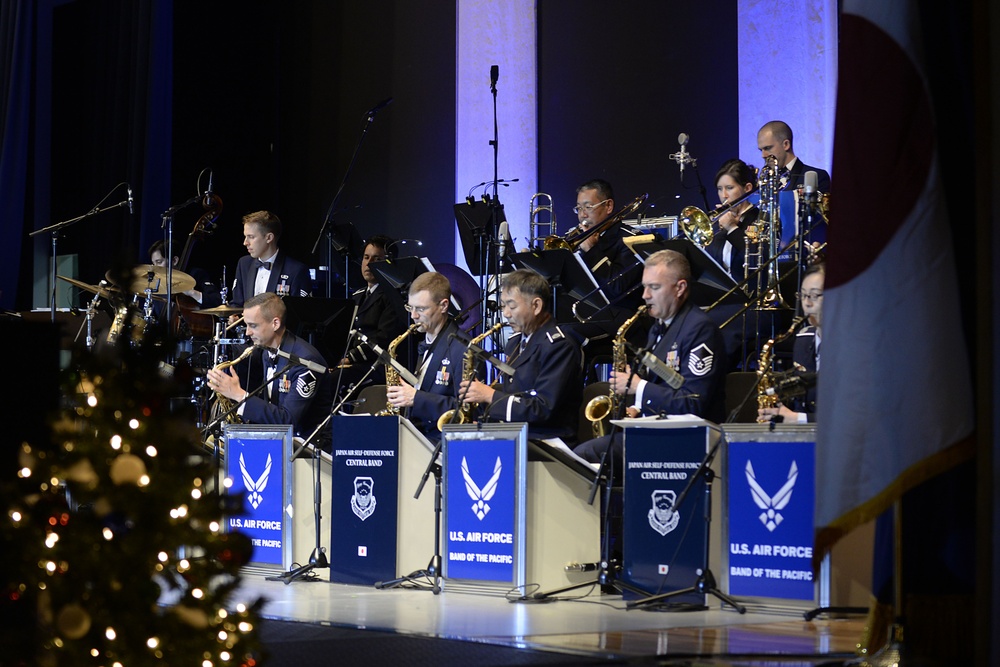 Sounds of the Season: Cooperation, partnership, family