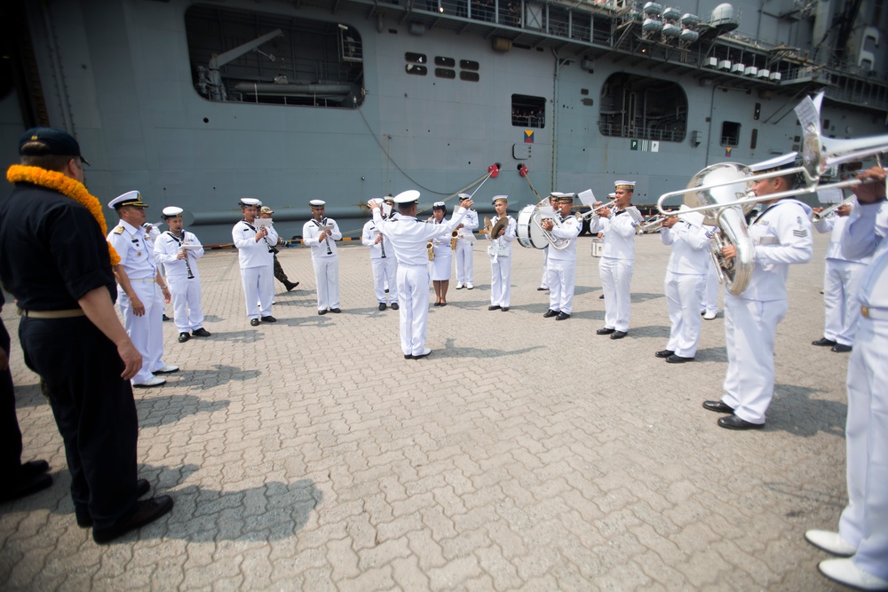 Cobra Gold 18: USS Bonhomme Richard (LHD 6) arrives at Laem Chabang International Terminal