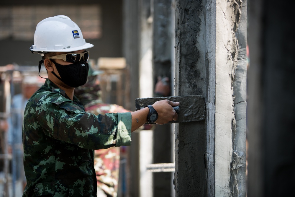 Cobra Gold 18: Royal Thai, US forces construct a building at a school in Nakhon Ratchasima province