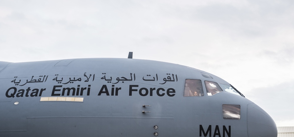 Qatar Emiri Air Force works with U.S. Air Force to move cargo