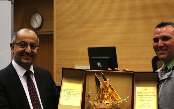 35 ID Soldier shares insights on life after graduation with Kuwaiti students