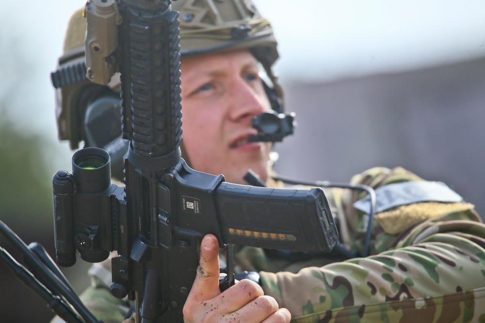 TACP Airmen train on Warren Grove Range