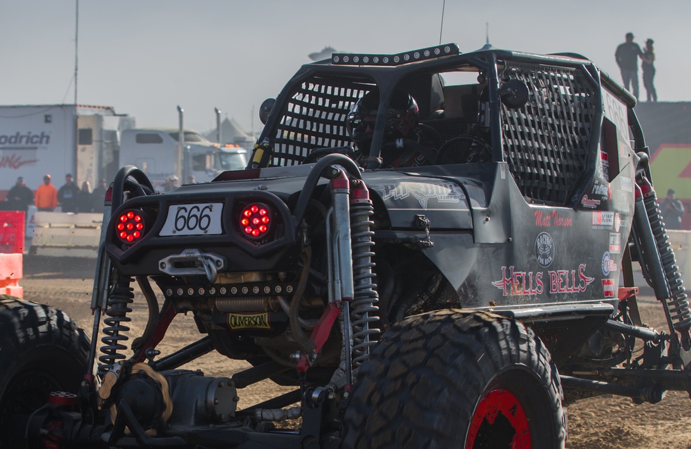 King of the Hammers: Racers Rip Through Desert