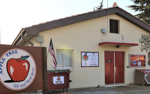 “Popping Tags” supports community