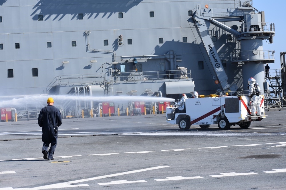 USS Lewis B. Puller conducts flight deck firefighting training