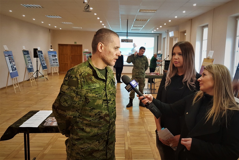 Battle Group Poland celebrates Croatian cultural event