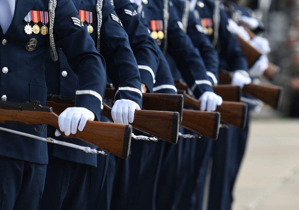 USAF Honor Guard Drill Team deputes new routine