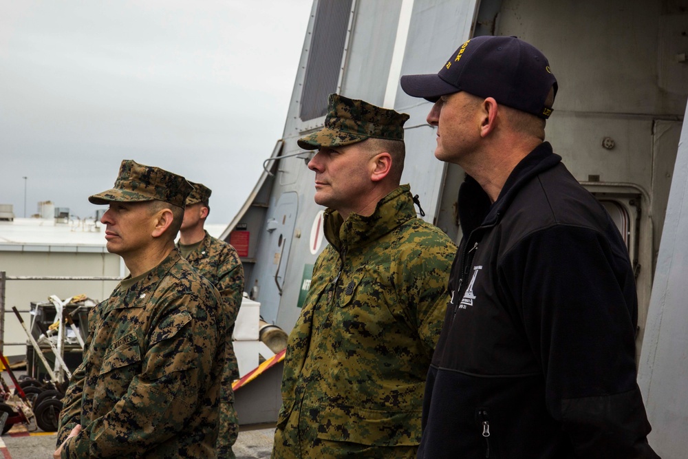 USS New York welcomes the 26th MEU