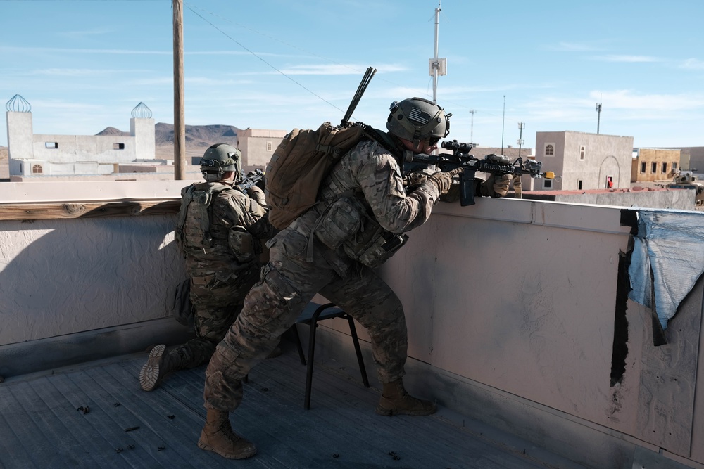 Dvids - Images - ‘raider’ Brigade Takes On Ntc [image 2 Of 9]