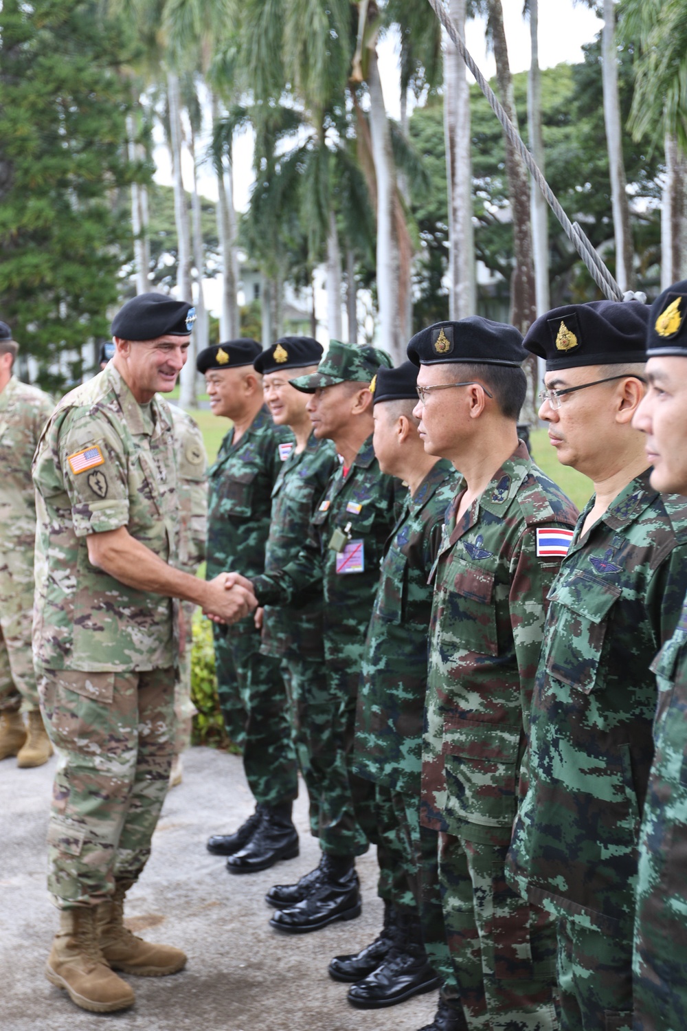 U.S. Army Pacific honors Royal Thai Army’s Commander-in-Chief