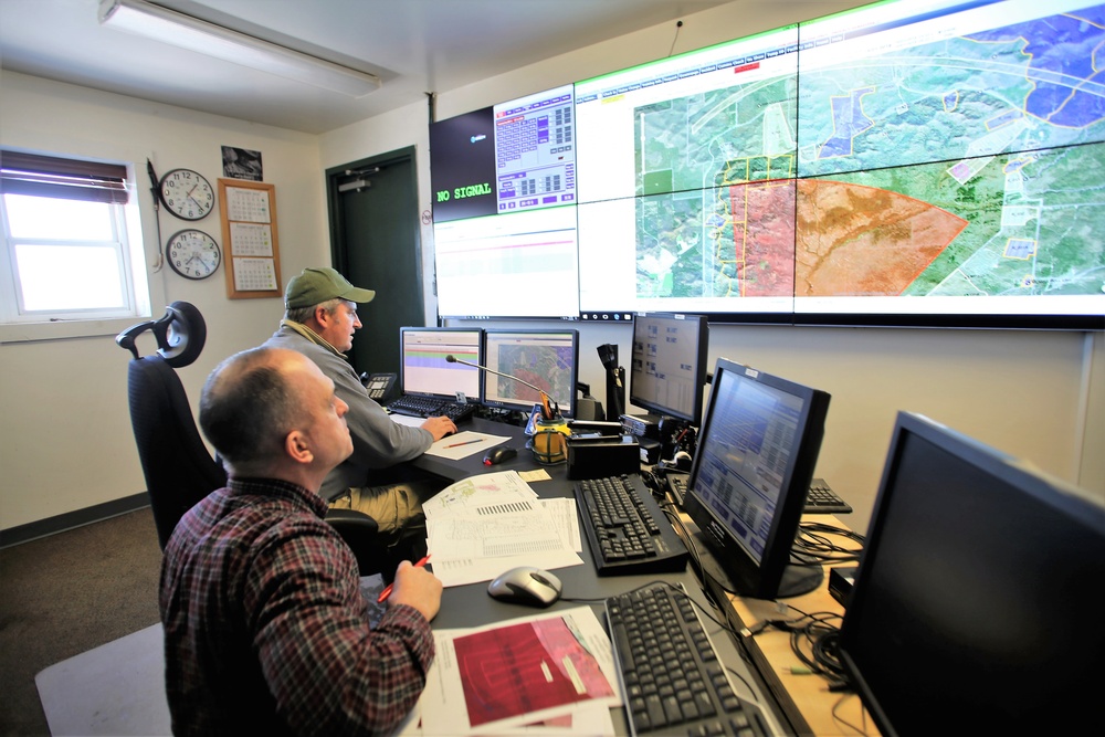 Fort McCoy’s Range Fire Desk is ‘heartbeat’ of installation field ops