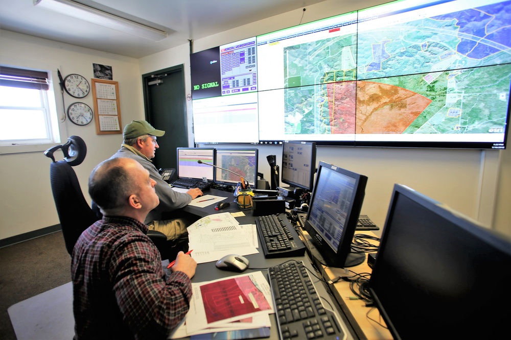 Fort McCoy’s Range Fire Desk is ‘heartbeat’ of installation field ops