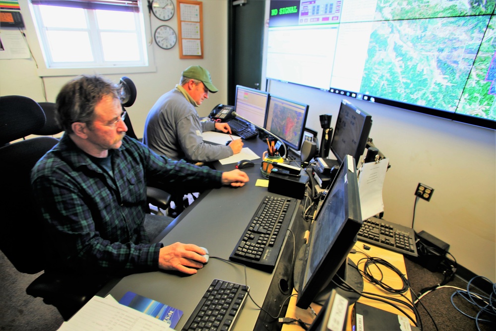 Fort McCoy’s Range Fire Desk is ‘heartbeat’ of installation field ops