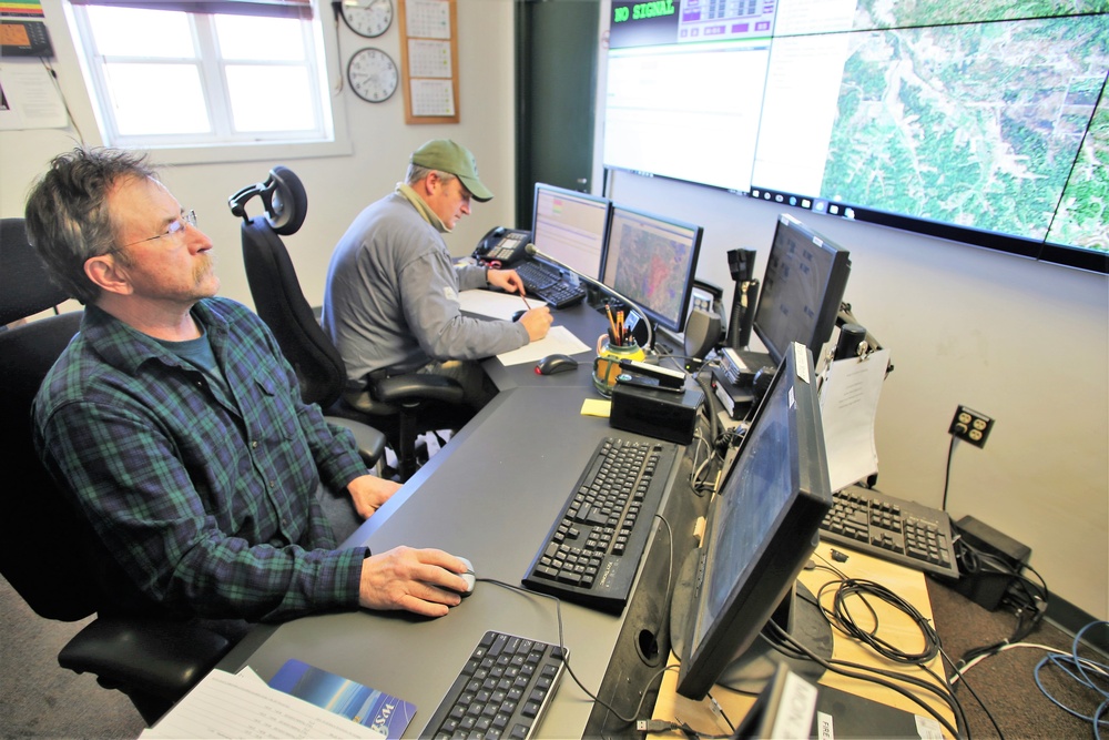 Fort McCoy’s Range Fire Desk is ‘heartbeat’ of installation field ops