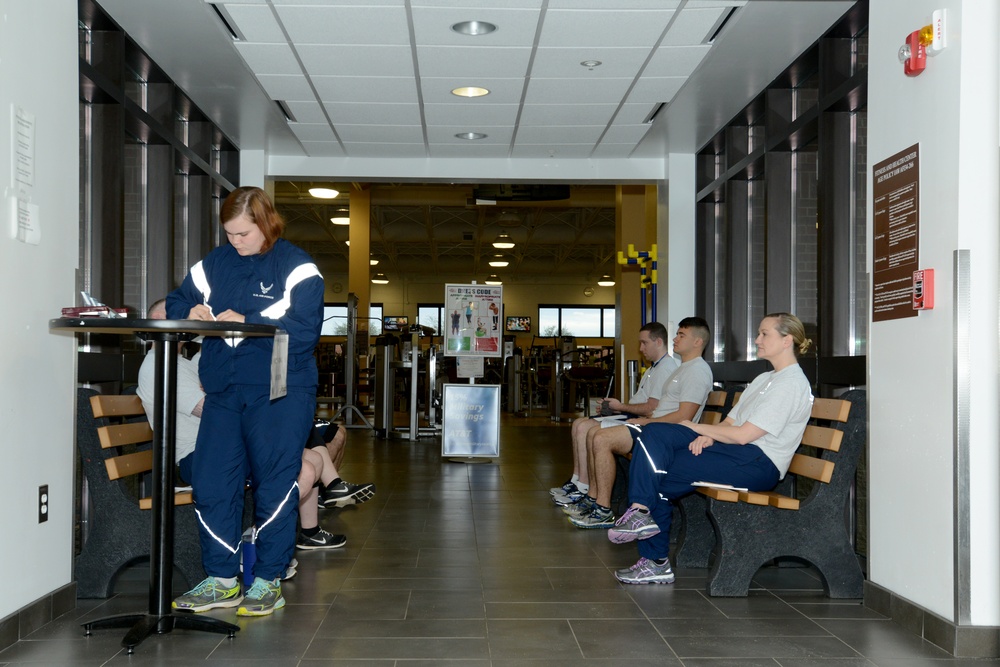 Shaw Airmen push through PT test