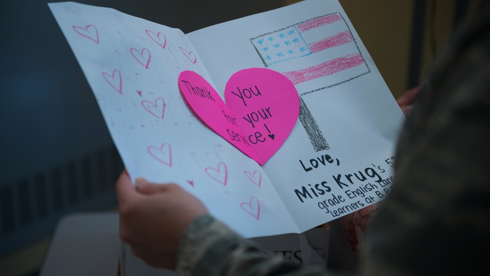 Community Schools Make Valentines for Veterans