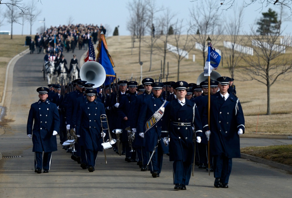 Medal of Honor recipient, former POW laid to rest at Arlington National Cementery