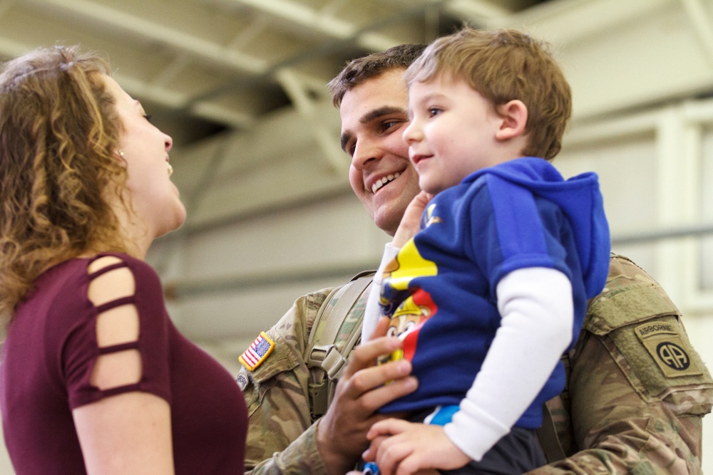 1BCT Paratroopers Returns