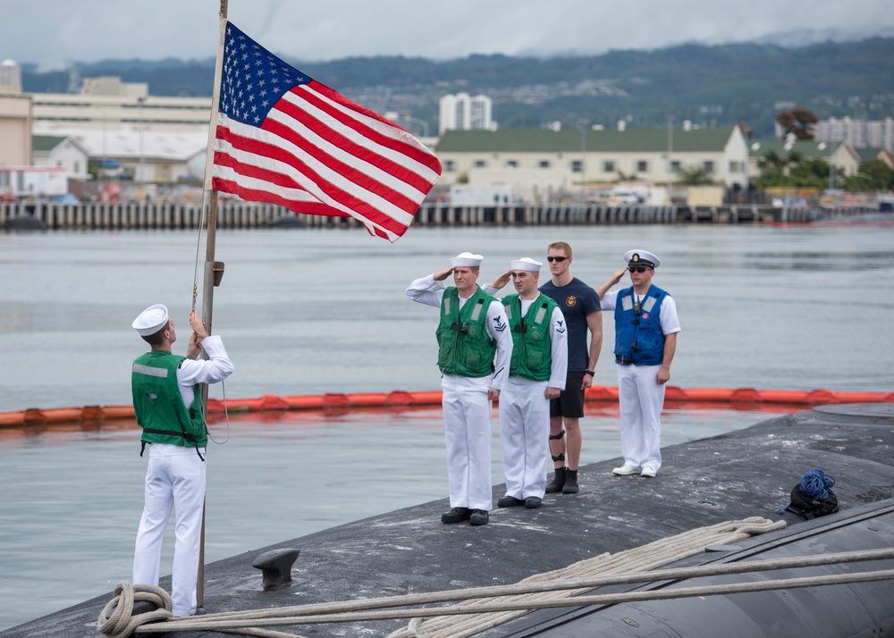 USS Texas Arrives in Pearl Harbor
