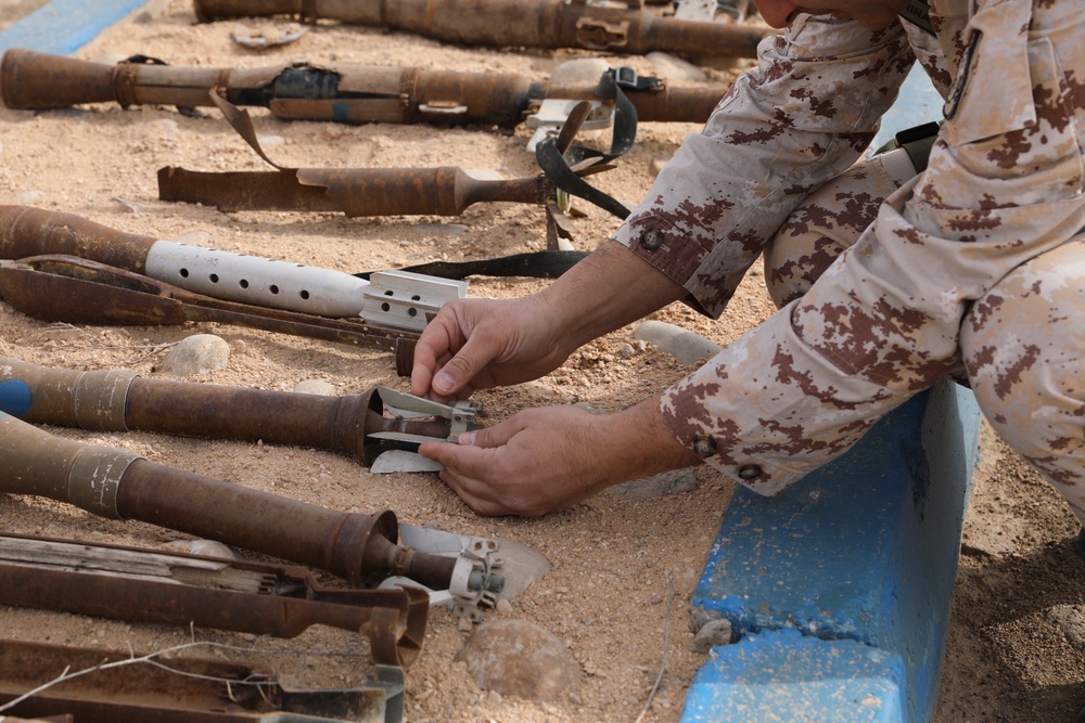 NATO-Bomb Disposal School