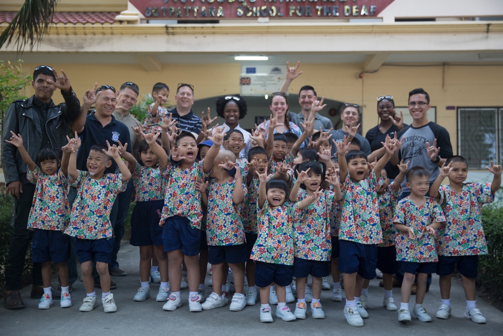 Cobra Gold 18: Marine Aircraft Group 36 visit the orphanage in Pattaya Thailand