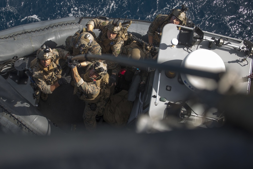 Maritime Raid Force conducts VBSS training in Guam