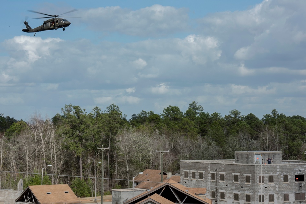 S.C. National Guard and S.C. HART conduct helicopter rescue hoist training